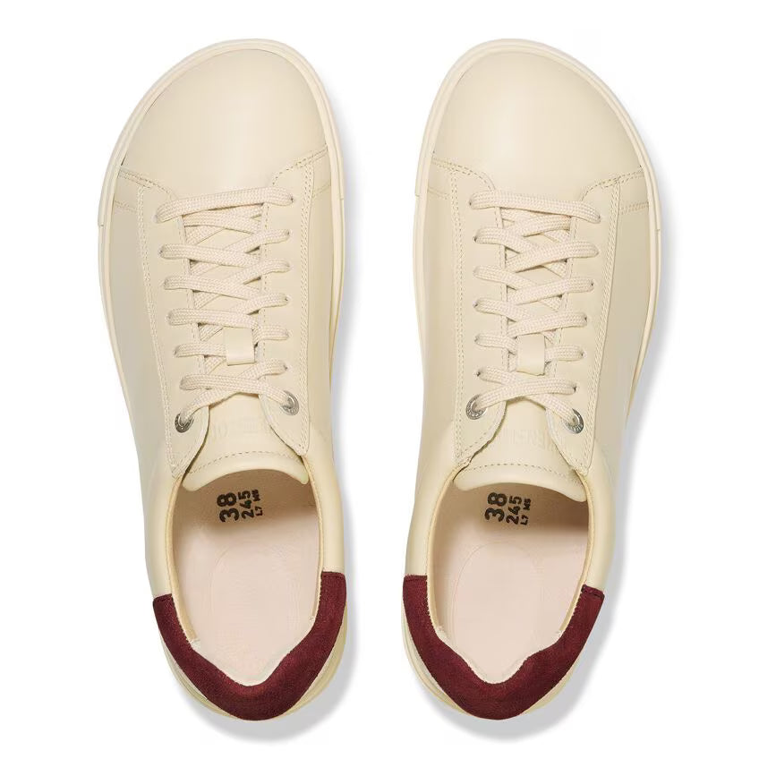 Bend Low Leather - Eggshell/Zinfandel (Women)