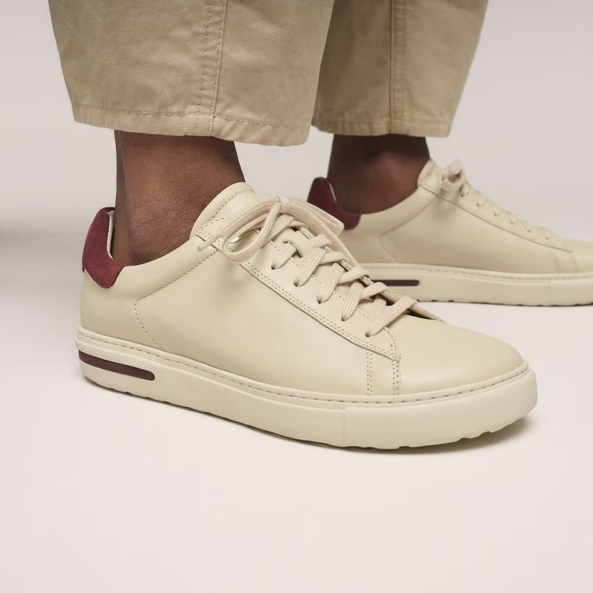 Bend Low Leather - Eggshell/Zinfandel (Men)